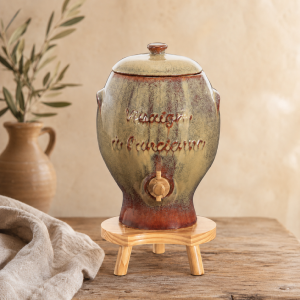 Vinaigrier en Gr�s � l�Ancienne - Couleur Gr�s - 4 litres avec son Tabouret en Bois